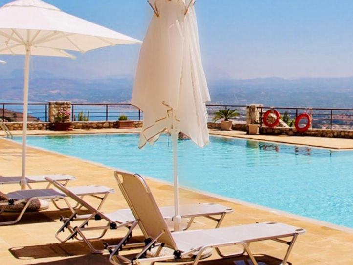 Grosses Haus Mit Traumhaftem Ausblick Apartment Georgioupoli Luaran gambar